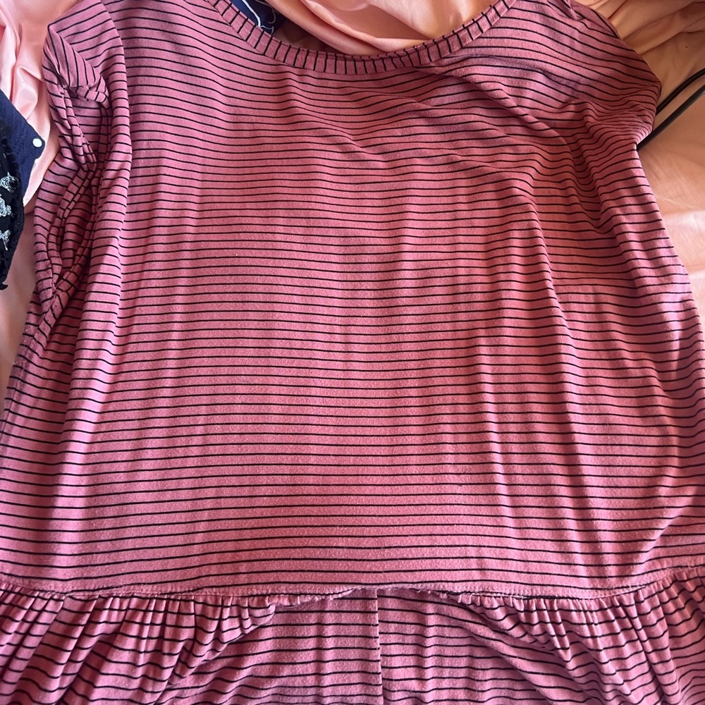 Top! - Picture 2 of 2